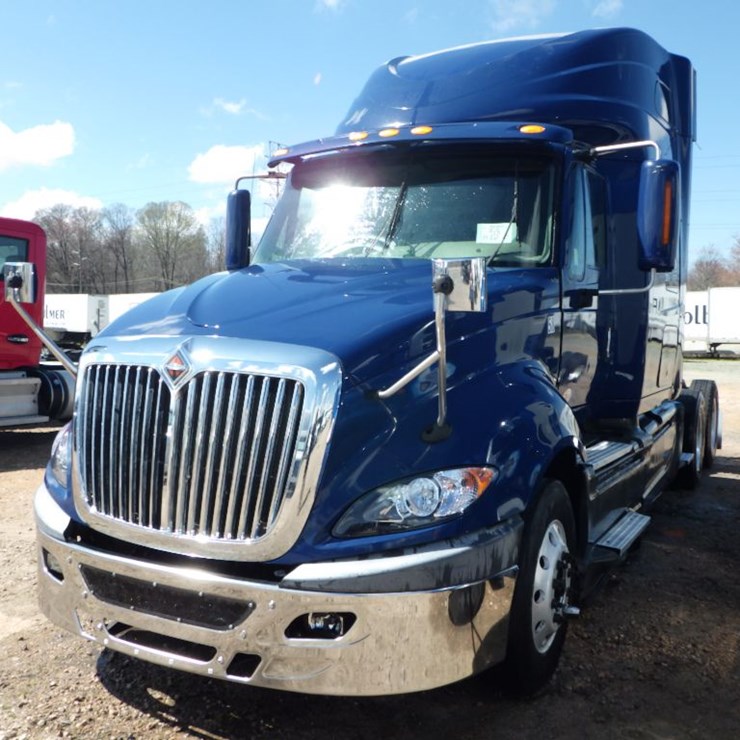 2017 INTERNATIONAL PROSTAR