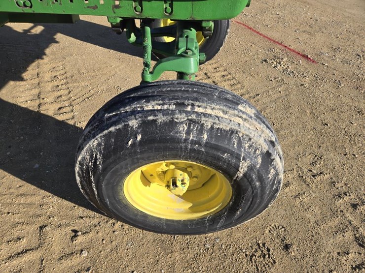 john-deere-4320-image-3