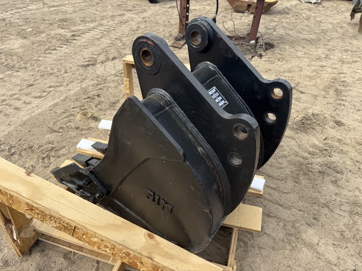 john-deere-310-image-3