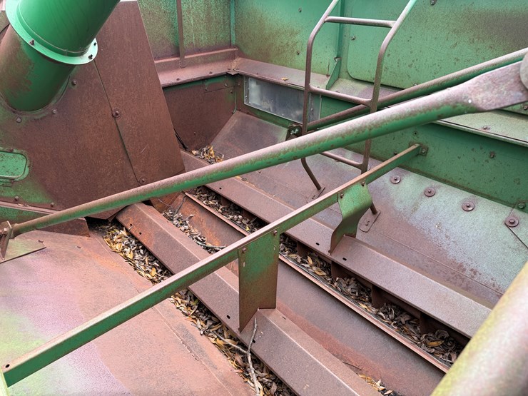 john-deere-9600-image-18