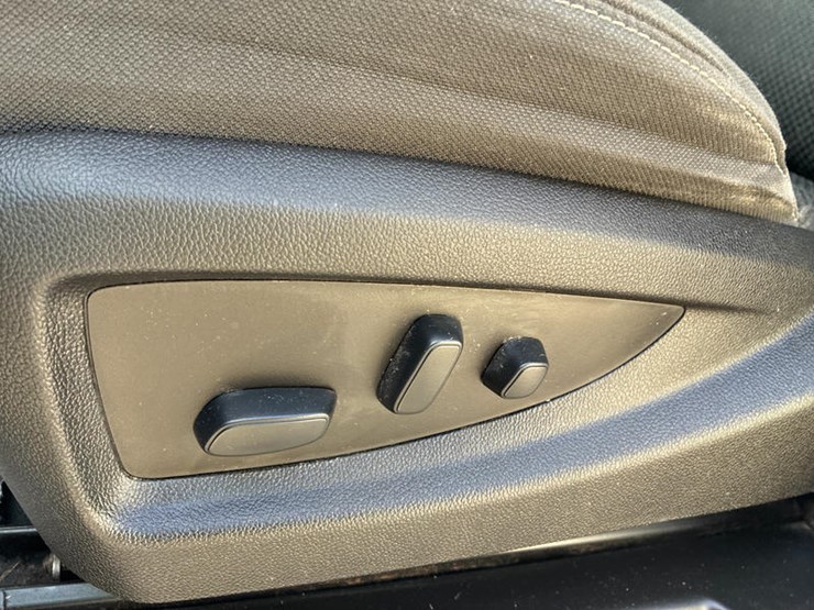 2019-chevrolet-2500-image-49