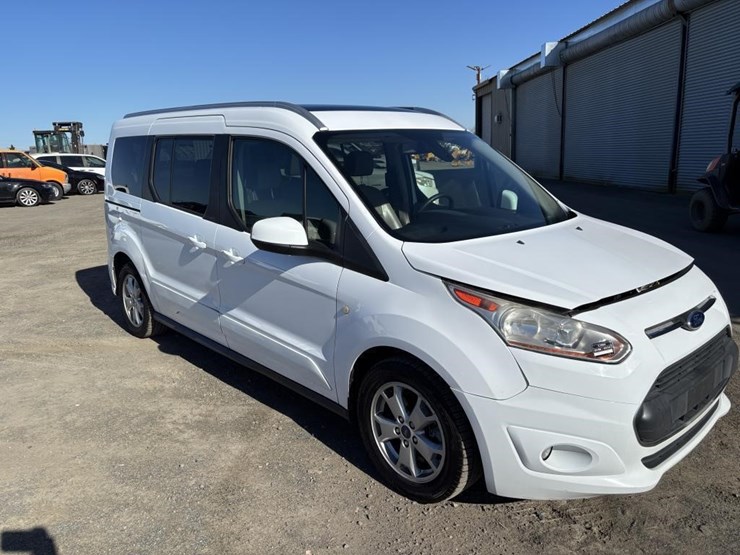 2016-ford-transit-connect-image-2