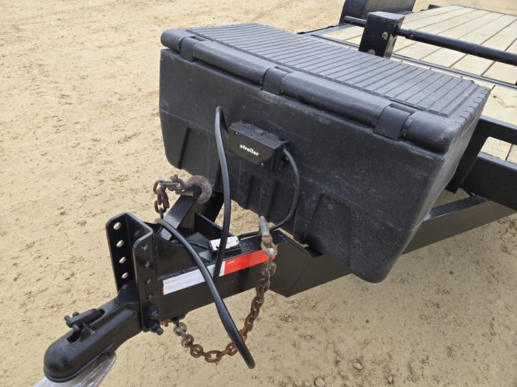 2015-big-tex-car-hauler-image-13