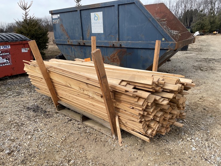 #4259-•-bundle-of-wood-paneling-image-1