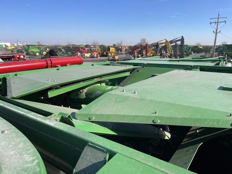 2018-john-deere-s780-image-39