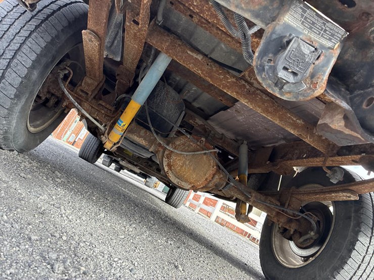 2003-chevrolet-silverado-1500-image-19