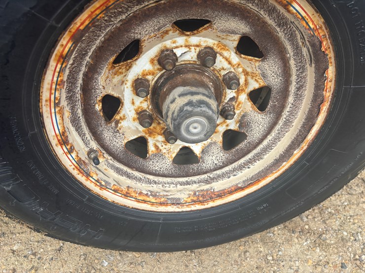 #2319-•-2010-pj-trailers-20'-trailer-image-48