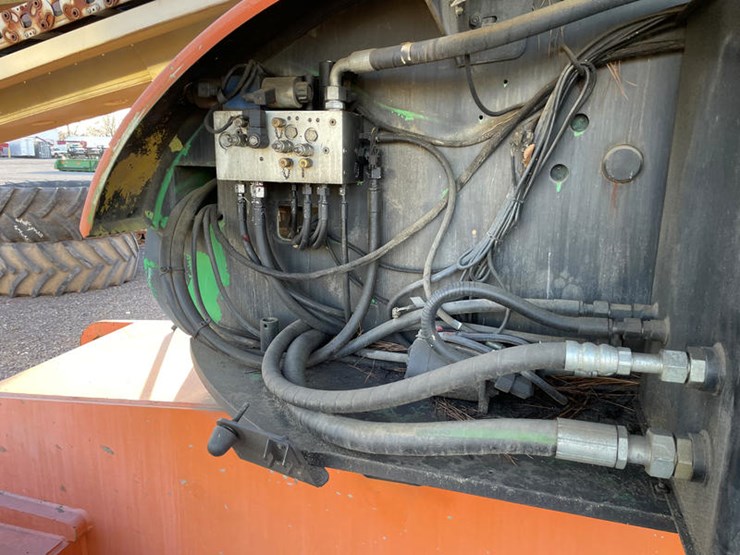 2007-jlg-800s-image-32