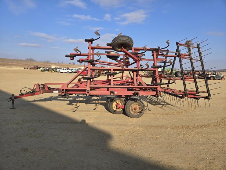 case-ih-4800-image-2