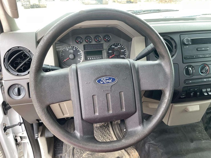 2008-ford-f350-image-12