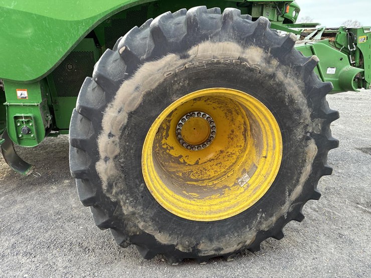 2023-john-deere-s780-image-8