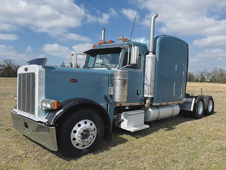 2005-peterbilt-379-image-1