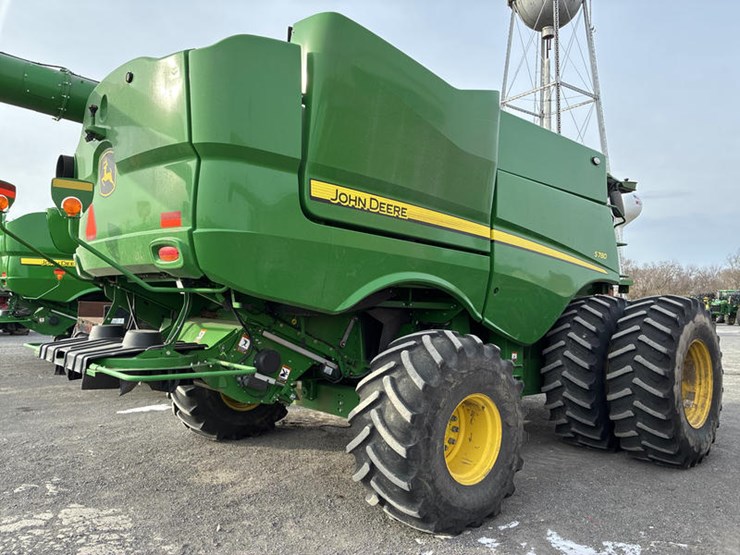2023-john-deere-s780-image-7