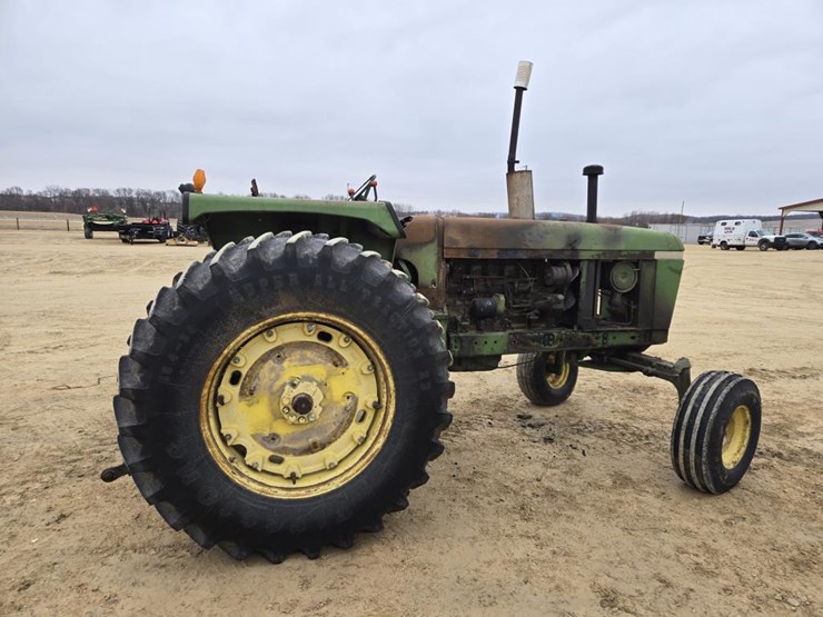 john-deere-4230-image-12