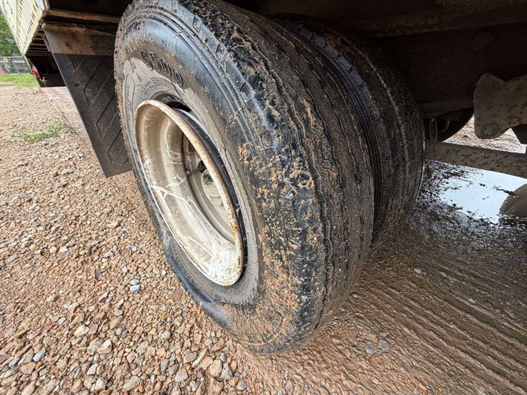 2004-great-dane-53-image-22