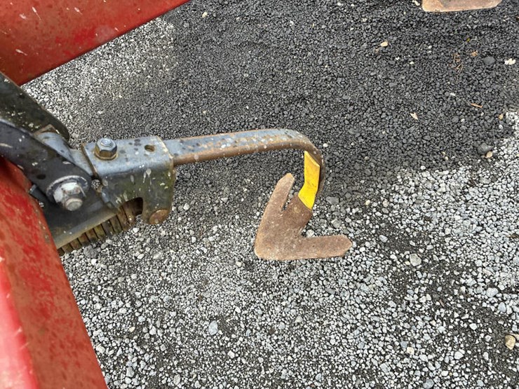 case-ih-4800-image-9