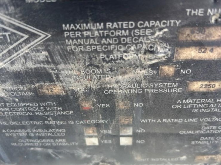 2016-international-durastar-4400-image-34