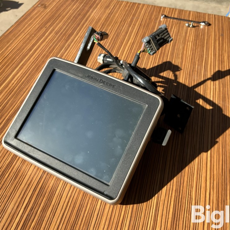 2012 JOHN DEERE 2630