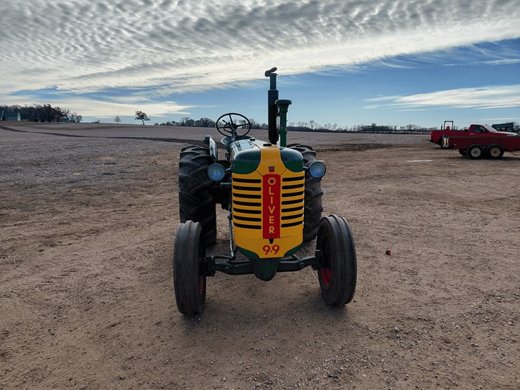 1953-oliver-99-image-2