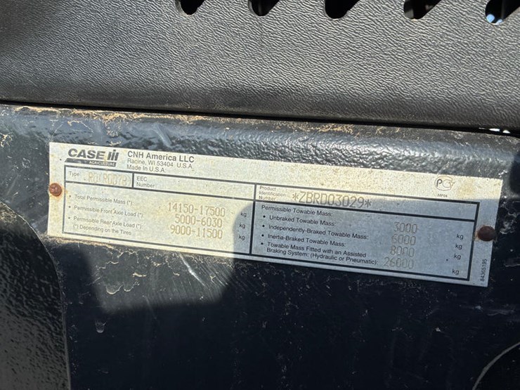 2011-case-ih-magnum-315-image-2