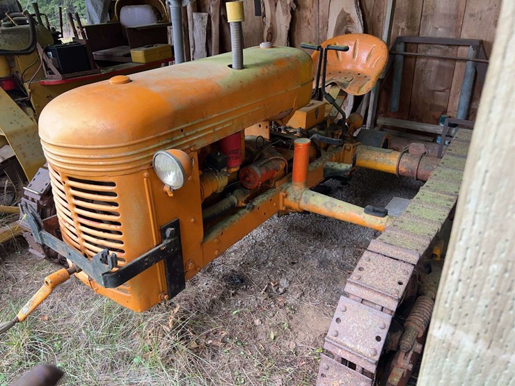 oliver/cletrac-crawler-image-2