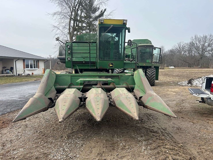 john-deere-4440-image-5