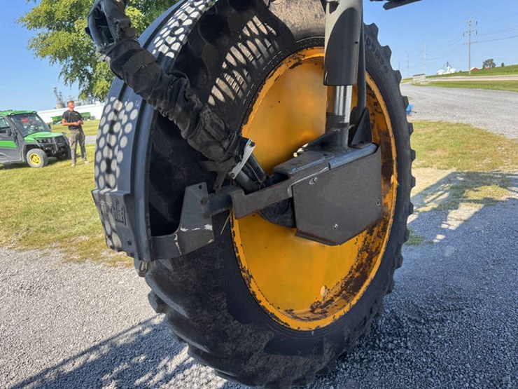 2011-hagie-sts10-image-11