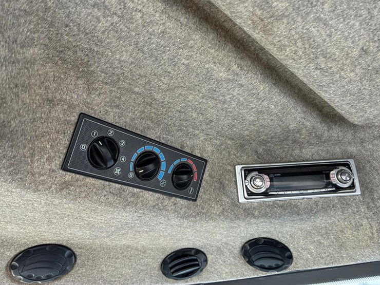 2005-challenger-mt635b-image-73