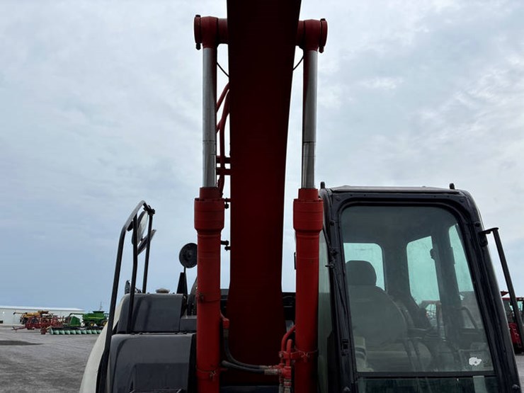 2015-link-belt-145-x3-image-46