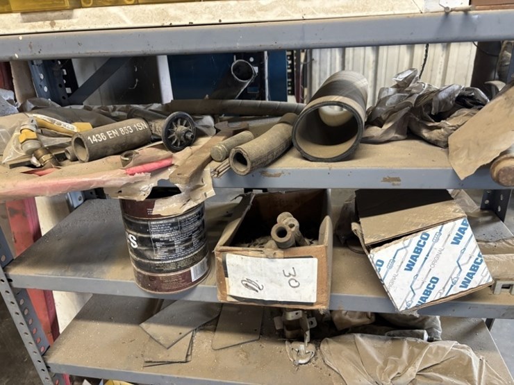 caterpillar-211-image-5