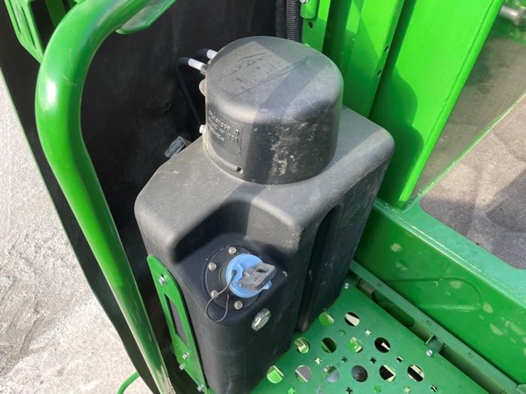 2017-john-deere-s680-image-83