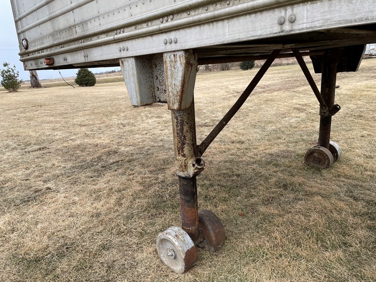 great-dane-van-trailer-image-17