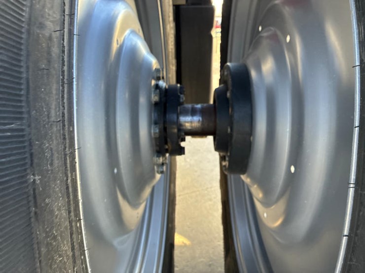 2024-case-ih-magnum-310-afs-connect-image-54