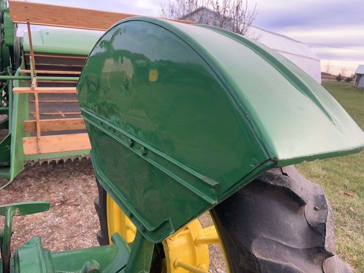 john-deere-model-b-image-54