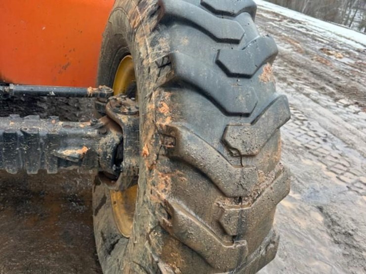 2015-jlg-g6-42a-image-18