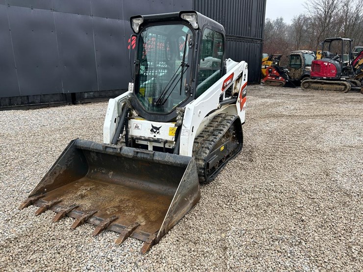 2023-bobcat-t450-image-8