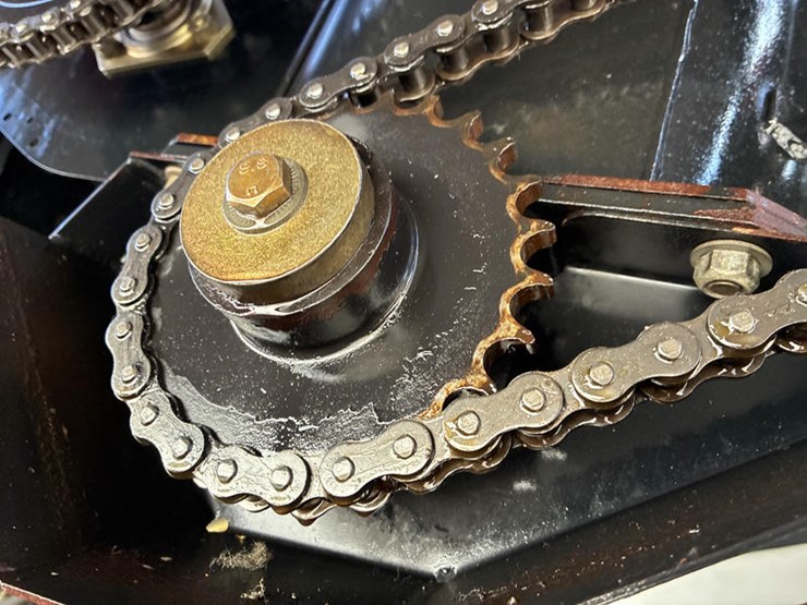 2010-case-ih-8120-image-56