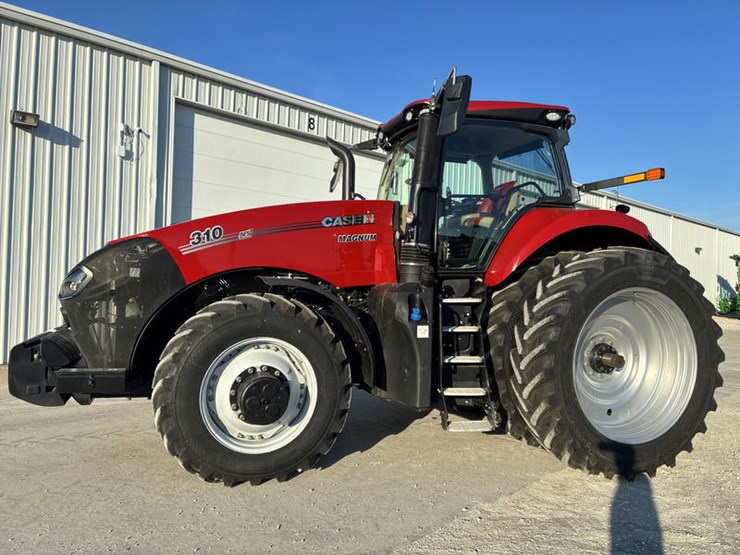 2024-case-ih-magnum-310-afs-connect-image-12