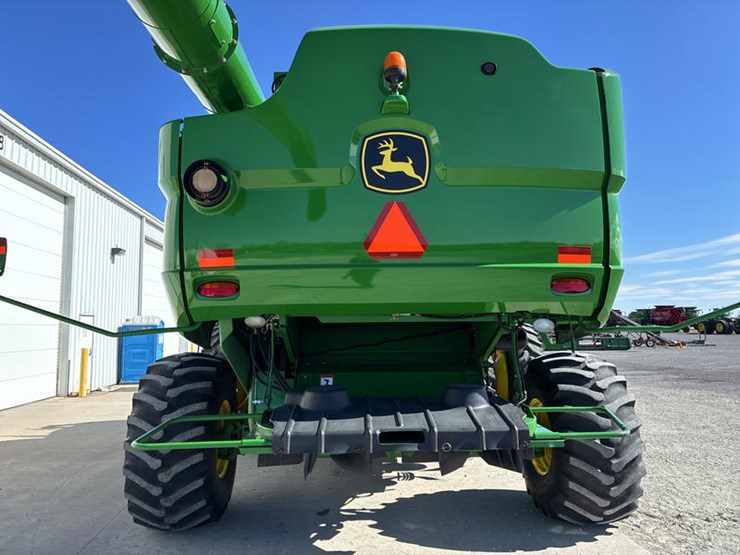 2012-john-deere-s670-image-7