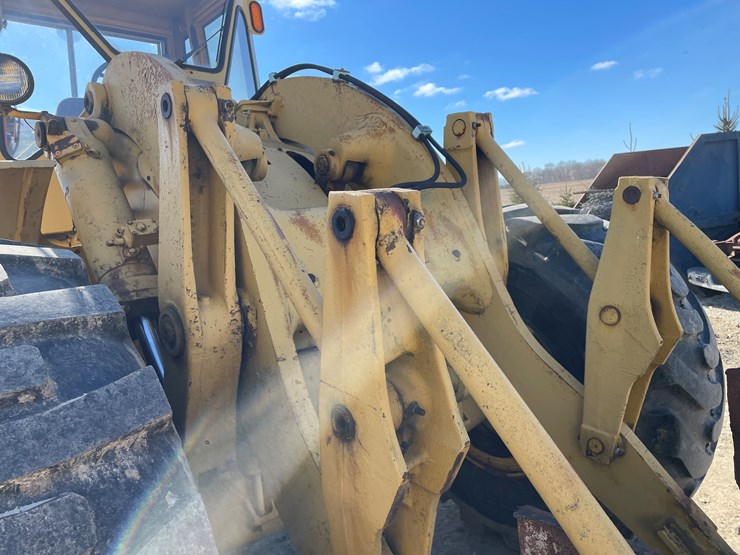 caterpillar-966c-image-12