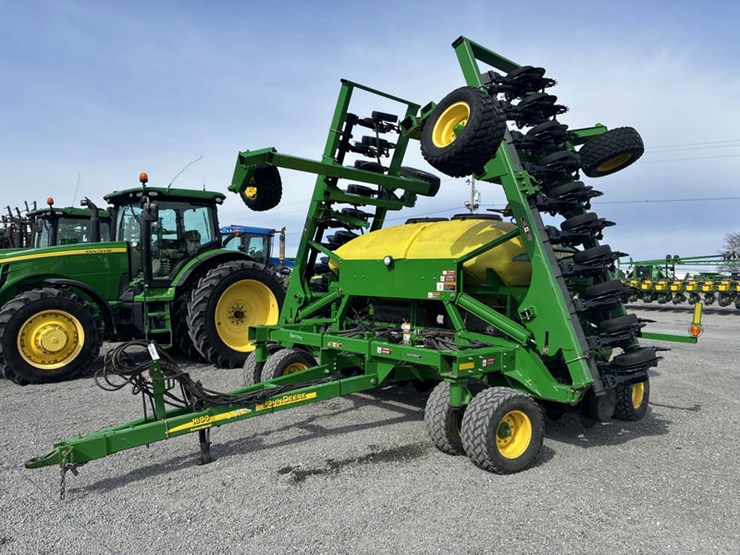 2005-john-deere-1690-image-4