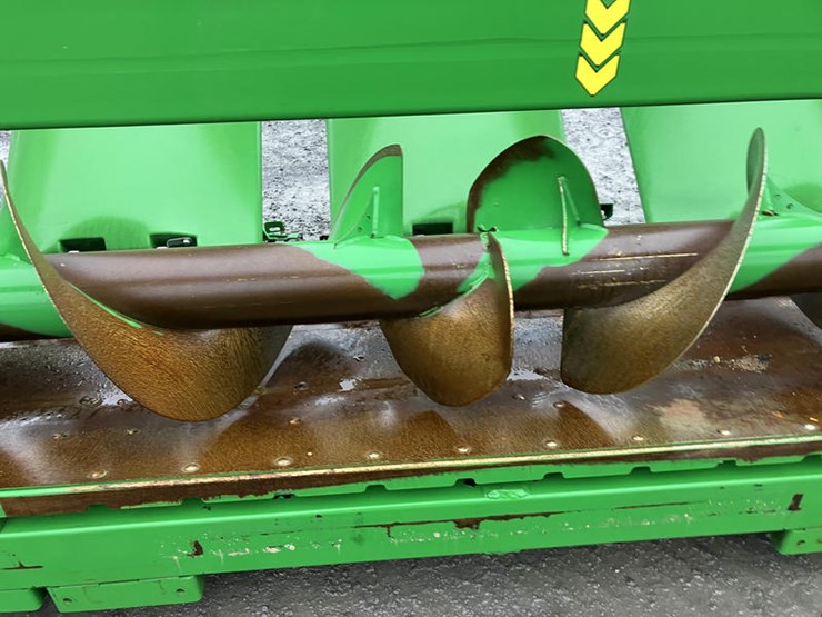 2024-john-deere-c16f-image-17