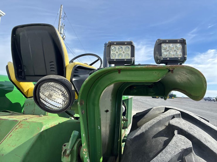 1970-john-deere-4520-image-17