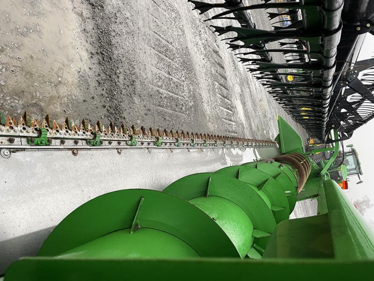 2014-john-deere-625f-image-4