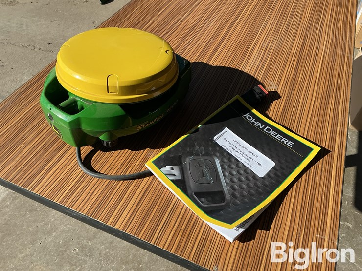 2024-john-deere-7500-image-1