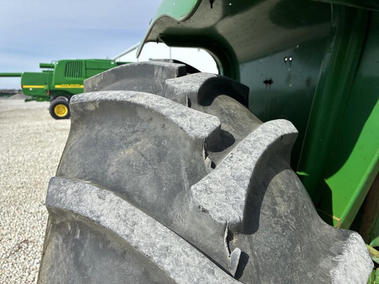 1970-john-deere-4520-image-52