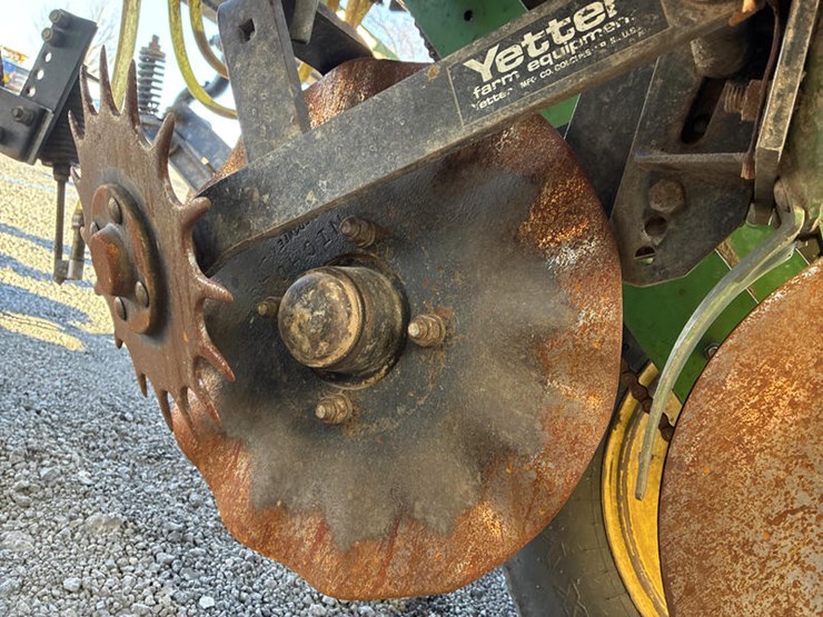 john-deere-7200-image-54