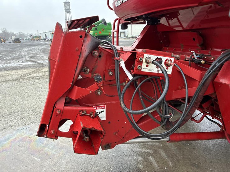 2000-case-ih-2388-image-22