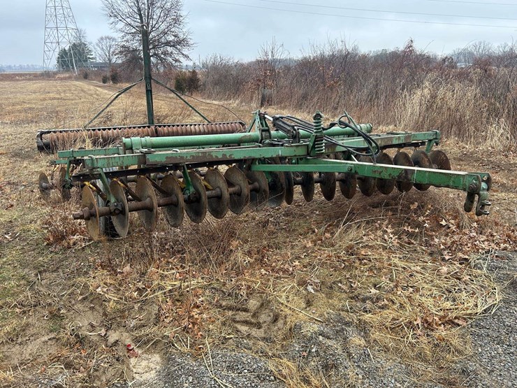 john-deere-12ft-disk-image-1