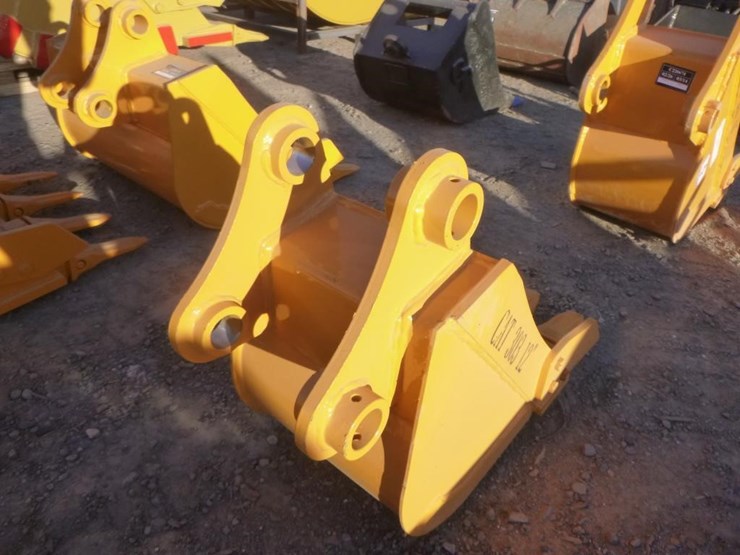 caterpillar-303-image-5